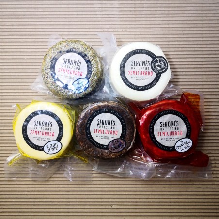 QUESO SEMICURADO CABRA SERONES ARTESANO romero pimienta pimentón aove